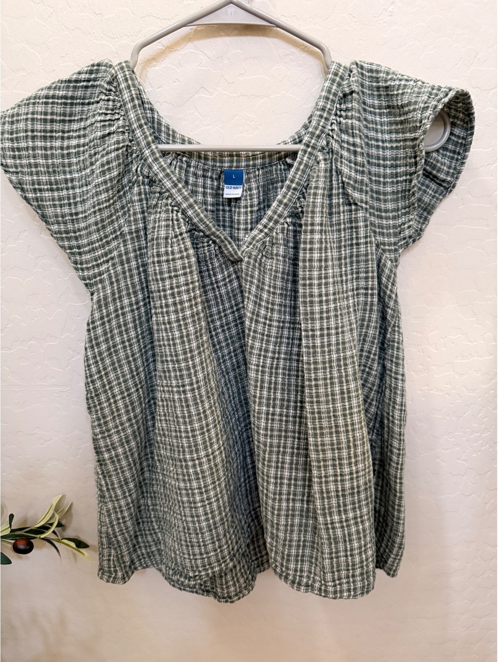 Old navy 100% cotton green plaid blouse